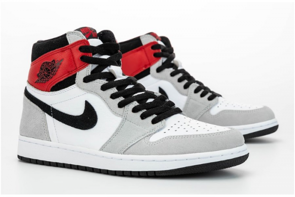 Air Jordan 1 High OG 'Light Smoke Grey' Sneakers 555088-126 - Limited Edition Release