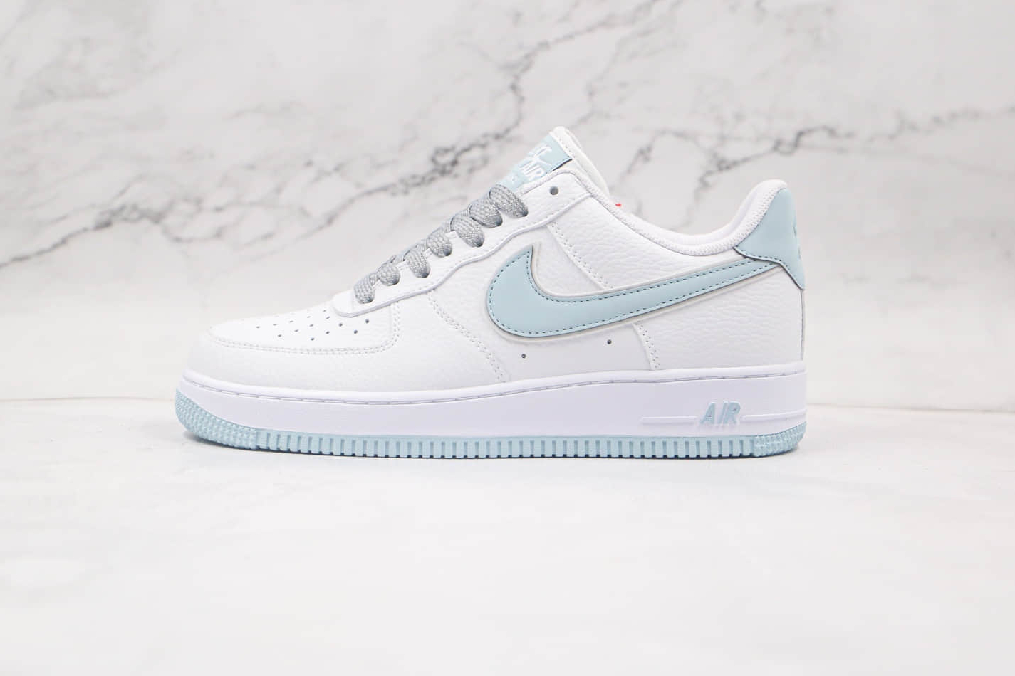 Nike Air Force 1 07 SU19 Low White Ice Blue AQ2566-201 - Stylish and Cool Sneakers