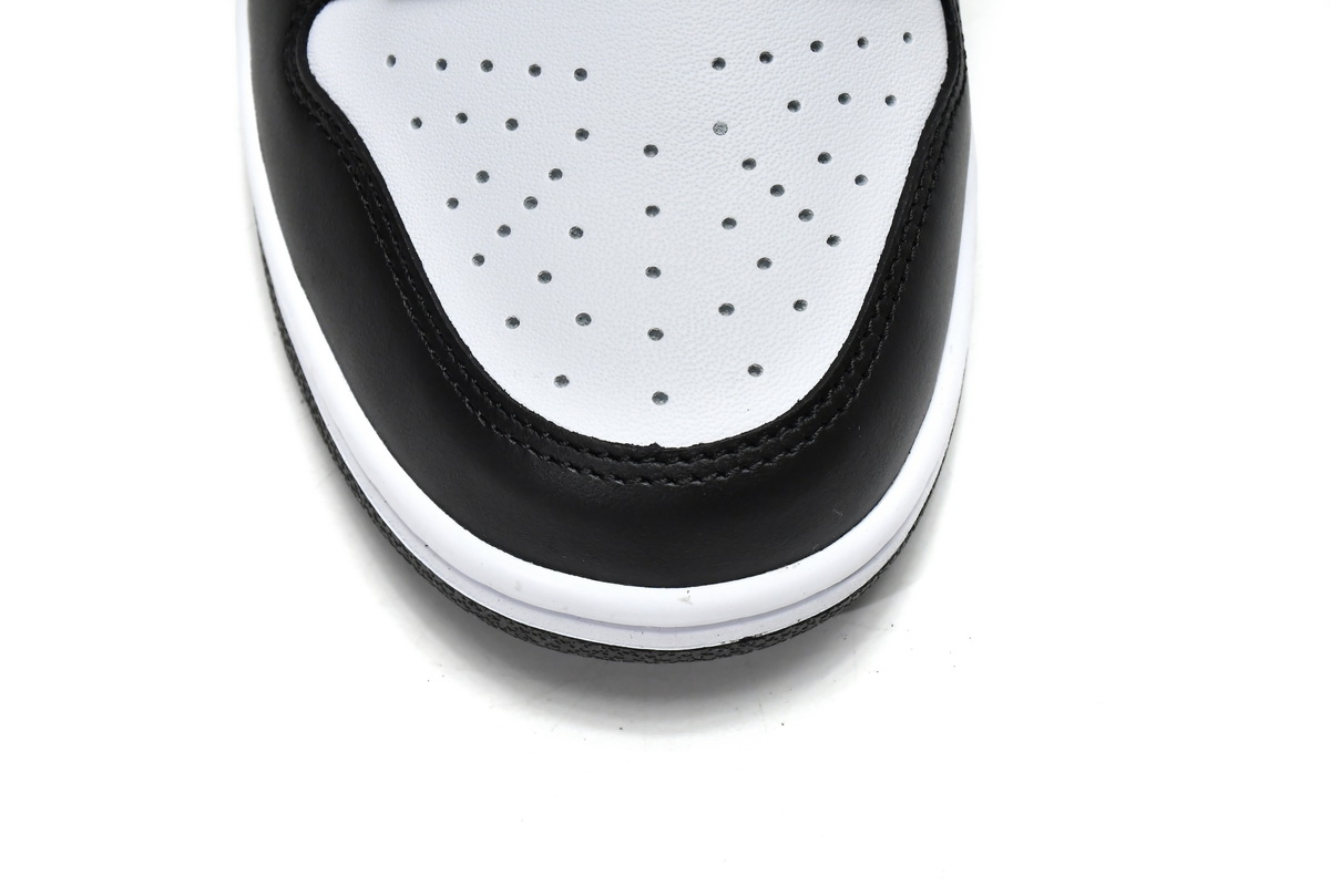Nike SB Dunk Low Black Paisley White Running Shoes DH4401-100 | Trendy Streetwear Sneakers