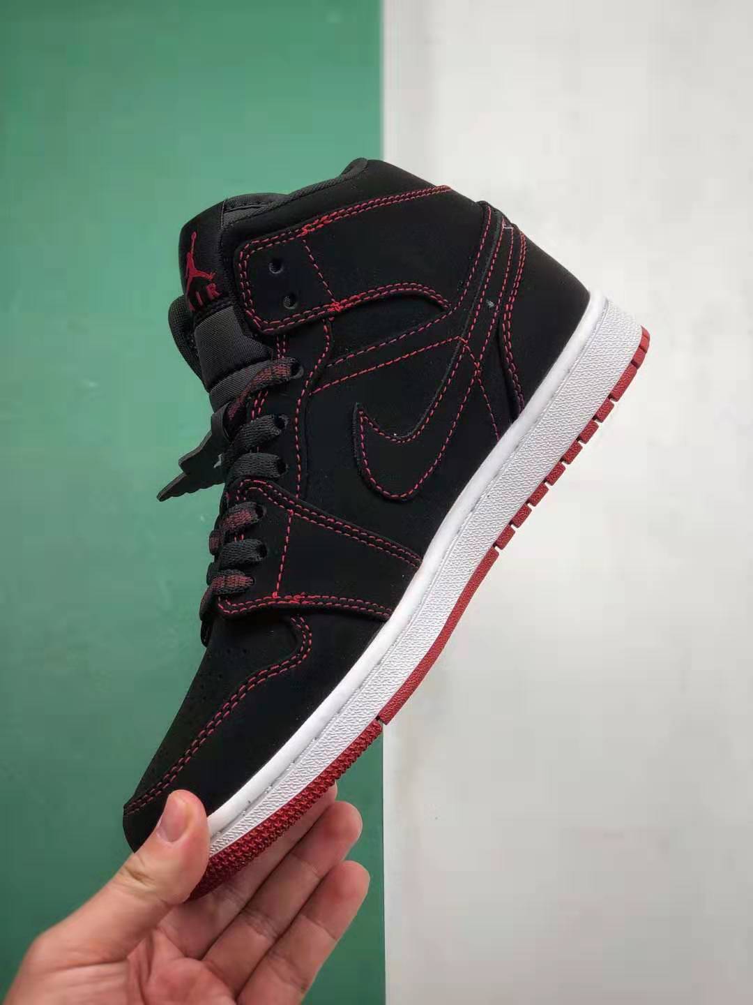 Air Jordan 1 Mid 'Come Fly With Me' CK5665-062 - Elevate Your Style with These Classic Sneakers