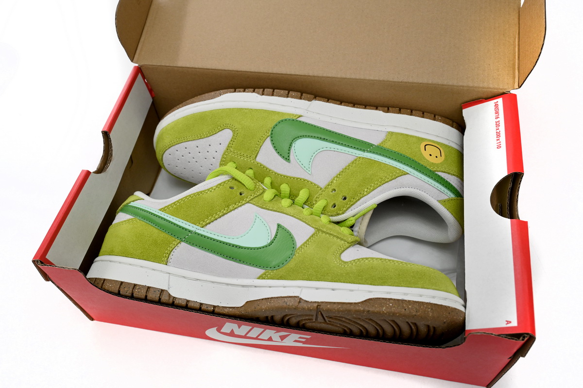 Nike Dunk Low SE 85 Sail White Apple Green Yellow DO9457-122 - Iconic Sneakers with a Vibrant Twist