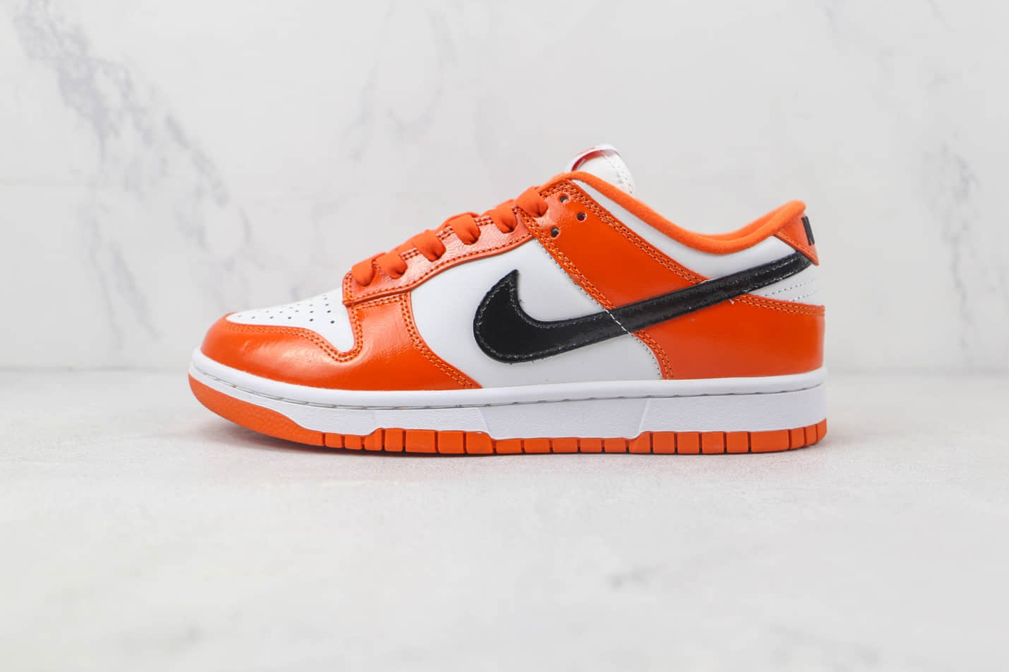 Nike Dunk Low 'Halloween - Patent' DJ9955-800: Spooky Style for Your Feet!