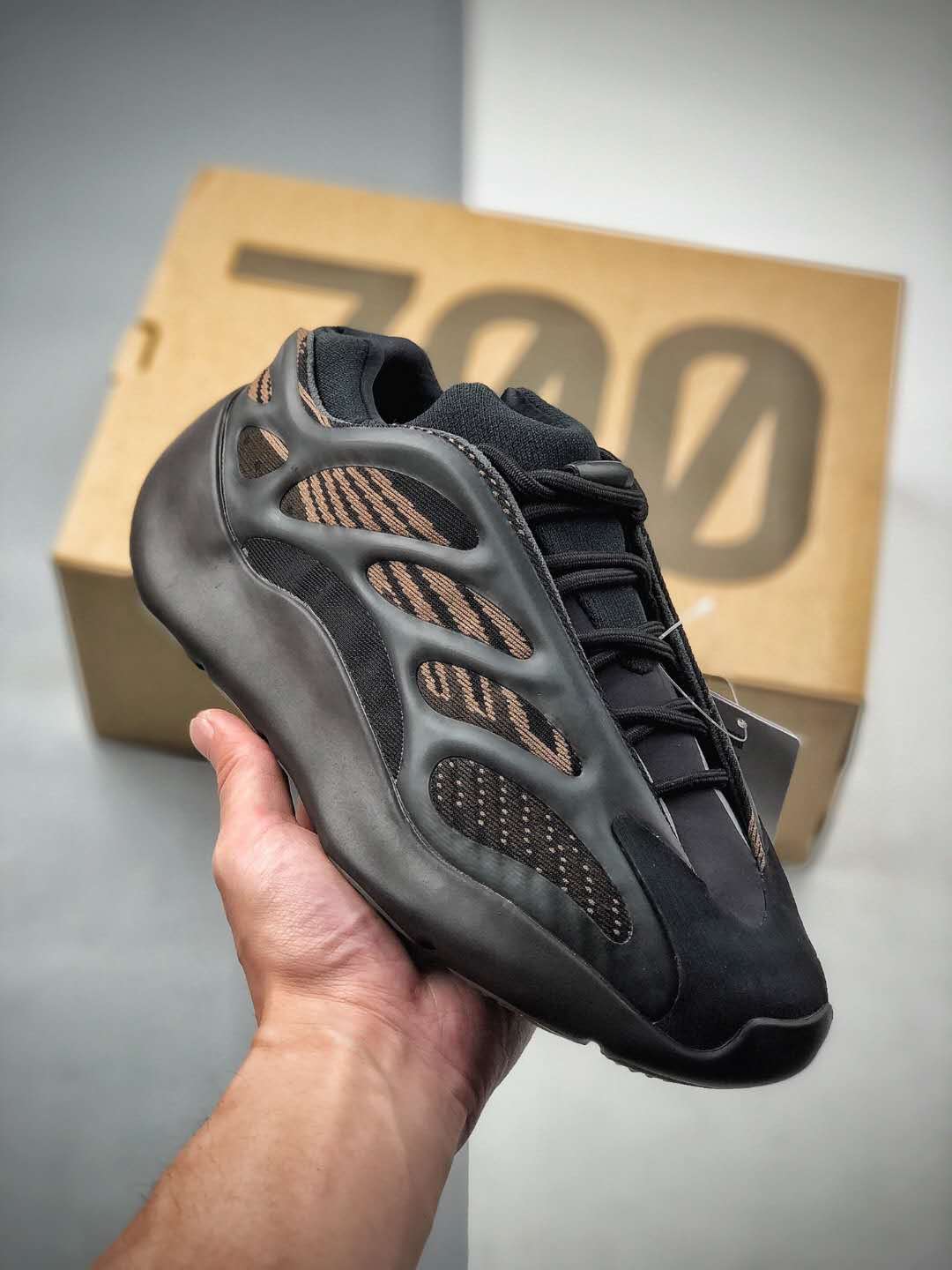 Adidas Yeezy 700 V3 'Clay Brown' GY0189 - Stylish Sneakers with Bold Aesthetic