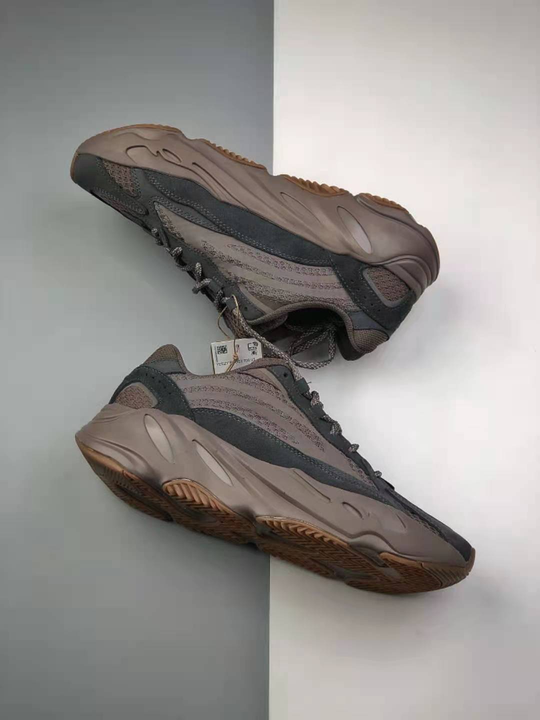 Adidas Yeezy Boost 700 V2 Mauve GZ0724 - Sleek and Stylish Footwear