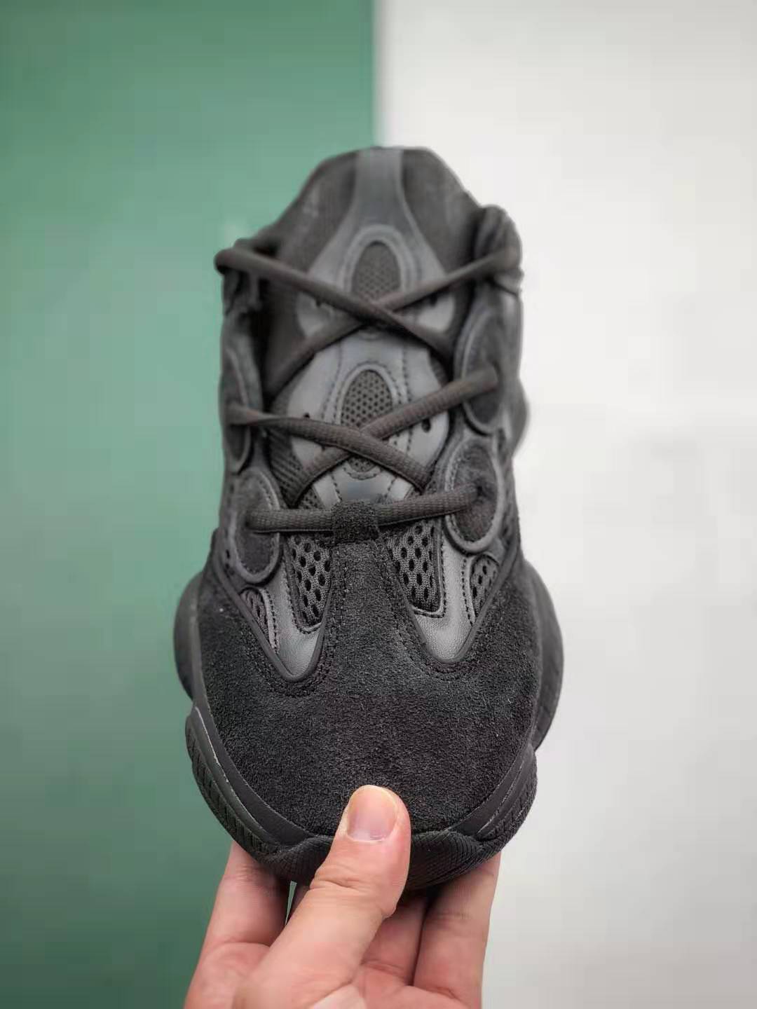 Adidas Yeezy 500 'Utility Black' F36640 - Stylish and Versatile Footwear