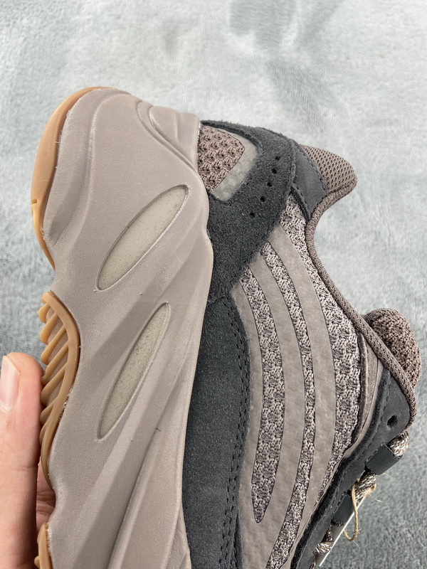 Adidas Yeezy Boost 700 V2 'Mauve' GZ0724 - Authentic Sneakers for Style & Comfort.