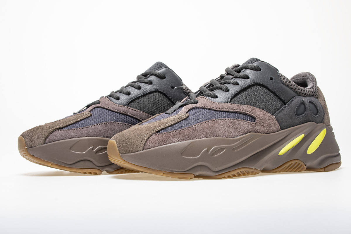 Adidas Yeezy Boost 700 'Mauve' EE9614 - Premium Sneakers for Style & Comfort