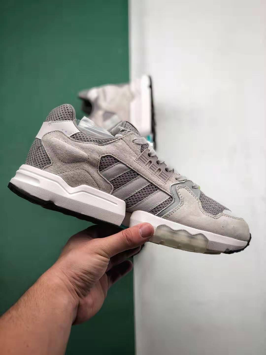 Adidas ZX Torsion Grey Two EE4809 - Modern & Stylish Sneakers