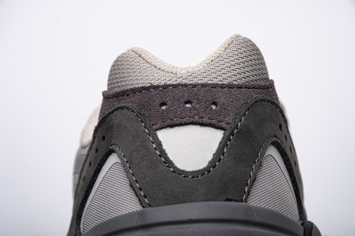 Adidas Yeezy Boost 700 V2 'Tephra' FU7914 - Premium Sneakers for Stylish Comfort